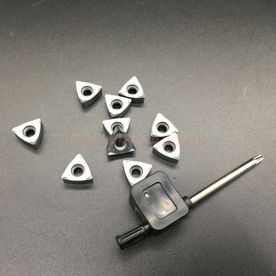 Il carburo di tungsteno dello strumento per tornitura dell'inserzione del carburo di CNC di WNMU 060610 ha ricoperto
